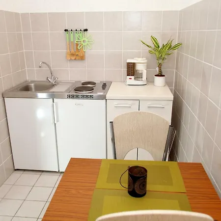 Apartment For 2 P.