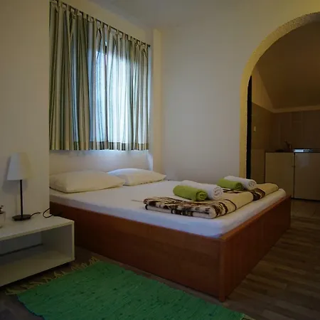 For 2 P. Apartment